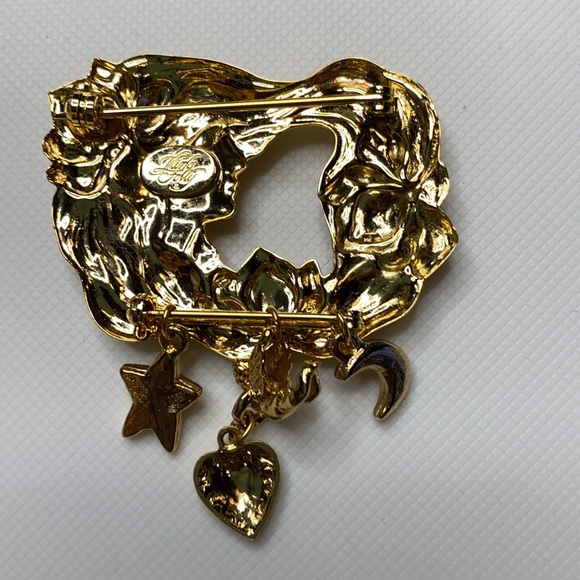 VTG Kirk's Folly Mother Brooch with Charms - Picture 2 of 3